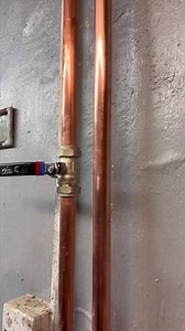 How to fit a magna clean sludge filter on a heating system #amsr #plumbing #toolbag #pipes #tools #cleancopper #copper #handtools #work #diy #howto #plumber | Mmplumber