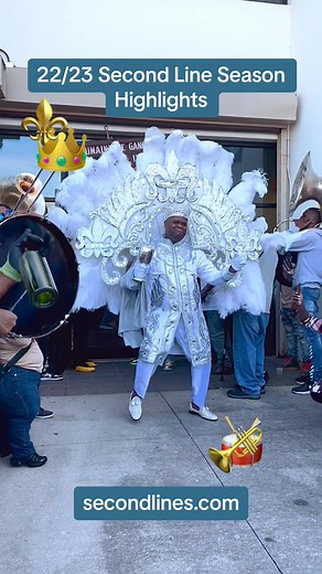 Royalty 👑 Second Line Kings & Queens. . . #neworleans #nola #secondline #culture #ourculture #blackculture #brassband #visitneworleans #sundaysinneworleans #footwork #uptownneworleans #onlyinneworleans #royalty #kings #secondlineking #downtownneworleans #treme #queens