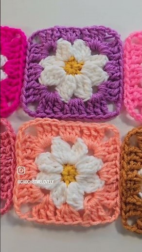 Free Pattern: Mini Daisy Granny Square | Tutorial, Colorful, Crafty Crochet, Trends,Tiktoks,Pretty 🌼