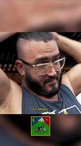 3.1K views · 137 reactions | YT▶️: programadmiercoles 列 P*pas oliendo a c*lo . . . . . . . . . . . . . . . . . . #reelspodcast #clipspodcast #podcast #medellin | Programadmiercoles | Facebook