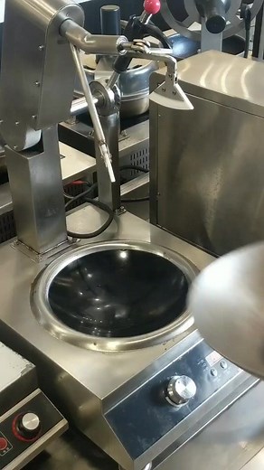 炒菜机器人 on TikTok