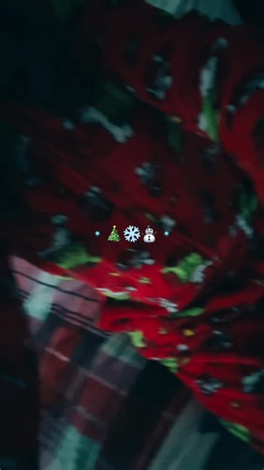 Grwm to watch a Xmas movie🎄❄️⛄️ #christmas #readyforchristmas #aesthetic #grinch #movie