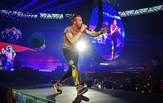 Watch Coldplay pay tribute to Oasis and get fans engaged as they kick off Wembley Stadium residency