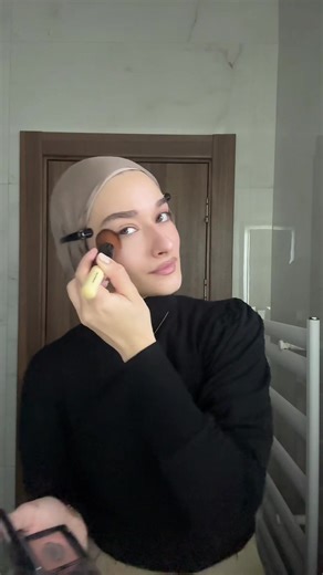 Quick and Easy 5-Minute Makeup Tutorial