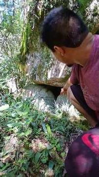 Como isso foi parar ali? A pedra que desafia a gravidade!