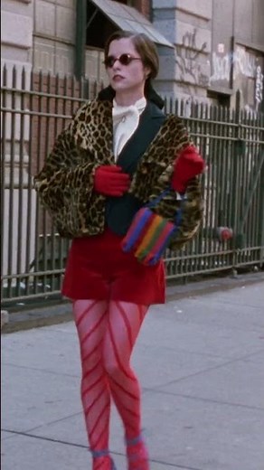 #ParkerPosey in PARTY GIRL—one of the most iconic films of her “Queen of Indie” era. | MUBI