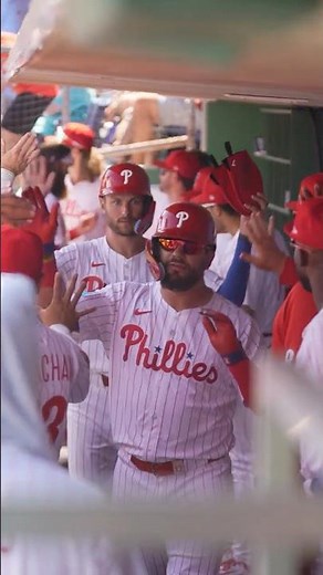 The first Schwarbomb of Spring Training! 💣