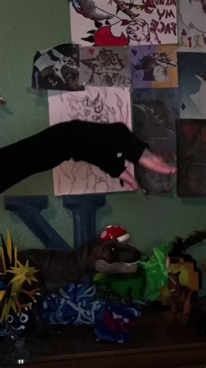 All got remake ideas besides heartbreak, honestly Decal and Bloodskull are the most needed remakes due to broken and old style but I want you guys to choose who you want first! #dragonpuppets🍃🐉🐉 #skyrimdragonpuppets #dragonpuppet😻❤️🐲🐉 #dragonpuppet #dragonpuppets