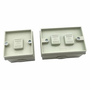 [Hot Item] Customized Logo Brand Weatherproof Waterproof Push Button Outdoor Switches Socket