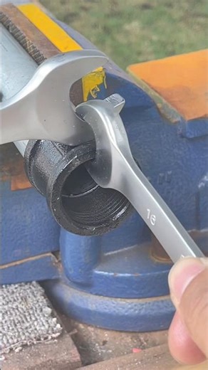 A simple tip for removing a threaded fitting. #diy