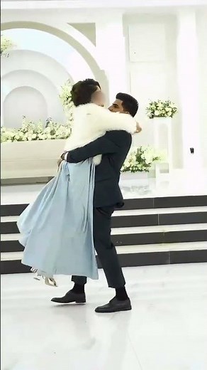 تركضلي وفاتح ايدك .. احظني روحي تريدك زيد_الحبيب بدت تمطر
