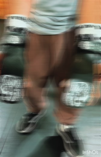 Grip and float 💨 #muscleup #training #gymnastics @WODproof Gear @Barbox