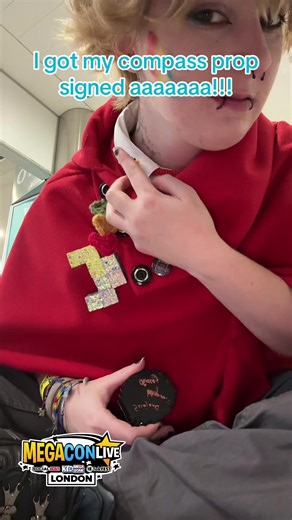 Kay (costumery) (@costumery)’s videos with Minecraft (Relic / Music Vol. 1.20) - Diamond Version - Lame Genie