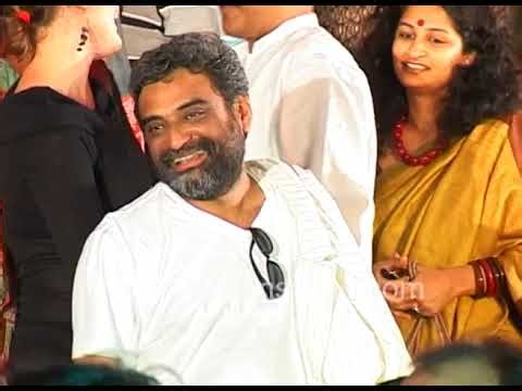 R Balki on the film Cheeni Kum "Characters ki chemistry hi film ko itna engaging banati hai"