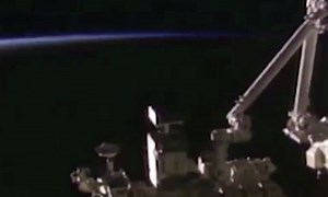 UFO spotted on NASA’s live feed