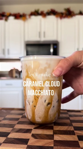 Caramel cloud macchiato - this was so dreamy & delicious ☁️🤎 - 1/4 cup heavy cream - 2 tbs vanilla Espresso (1 tbs Nescafé & 1/2 cup water) - lots of ice - top with caramel drizzle #coffeerecipe #coffeeathome #coldfoam #coffeebarathome #caramelmachiatto