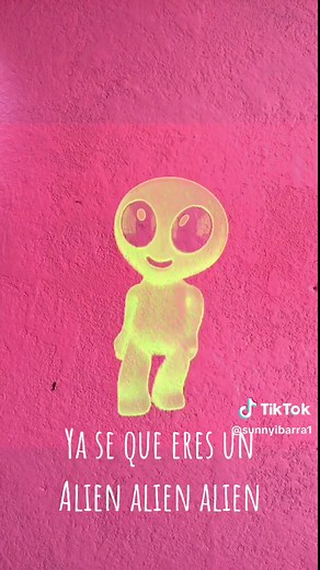 Ya me enteré que eres un alien - Rumba Alienígena