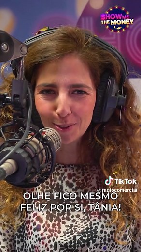 Estão entregues os primeiros 10.000 euros do Show Me the Money!!! Parabéns Tânia Ruivo!!🎉🎉🎉 Entretanto, já estão a valer participações para os 10.000 (em cartão) da próxima semana! Se quiser entrar na corrida, tem de enviar SMS com a palavra GANHAR para o 68886! A mensagem tem um custo de 1 euro IVA! Boa sorte!! #showmethemoney