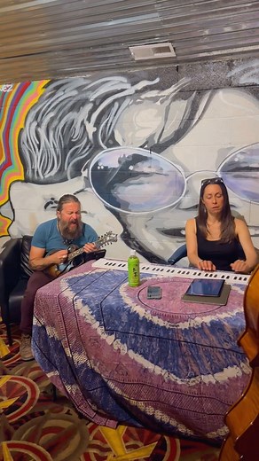 Hey Stranger 👋🏼 | Greensky Bluegrass