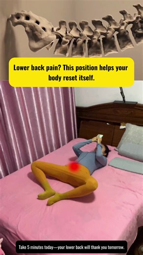 If your lower back feels tight, sore, or tired, this simple lying position may help your body relax and recover naturally. By opening the hips and letting the spine decompress, you reduce tension in the waist, pelvis, and lower back muscles. Try it for 5–10 minutes before sleep and notice how much lighter your body feels when you stand up. 💬 Comment RELAX if you want more simple back-care routines. #lowerbackrelief #spinedecompression #backcare #painreliefexercise #dailyrecovery