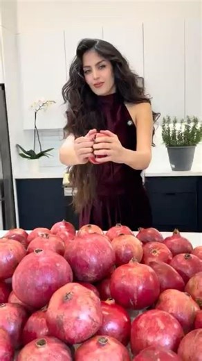 How to make pomegranate seeds oil for hair growth