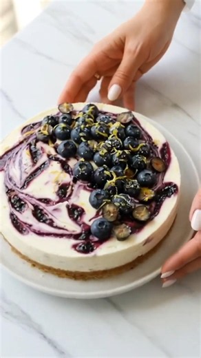 No-Bake Blueberry Swirl Cheesecake