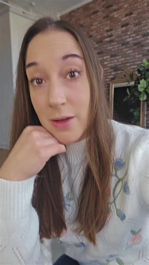 Real detox after mold exposure happens in the interstitial of your cells and deep pocket of your liver. Your body needs a break from breaking down the fats from protein to process out all the toxins . I offer 1 on 1 consults to help support your individual needs with supplements and diet to heal . #detox #mold #heal