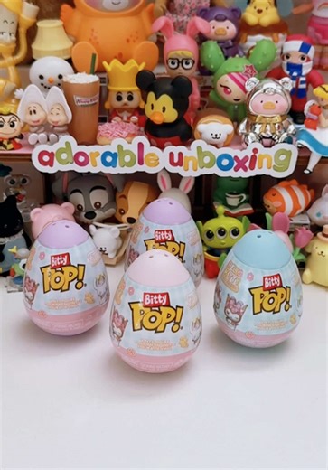 It’s Hello Kitty & Friends Bitty Pops! 🎀@Official Sanrio @OriginalFunko #unboxing #hellokitty #bittypops #easter #toycollector