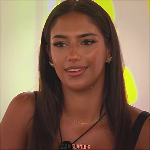Shakira's Love Island Moments | Best Highlights