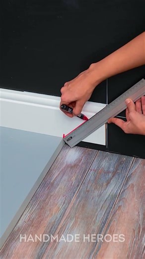 Learn how pros cut baseboards near floor steps 🪚🧠