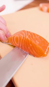 A HANDHELD SHARPENER THAT WORKS: Natural whetstones deliver a beautiful finish, but their high price tags and probable impurities can be detrimental to knives and novice knife-sharpeners. Enter the Suehiro Ceramic Water Wheel Knife Sharpener for Double Beveled Knife, a synthetic whetstone that not only rivals natural ones, but outperform them. This easy-to-use sharpener is the perfect introduction for anyone new to knife maintenance. To use, simply add water to the tank (whetstones work best whe