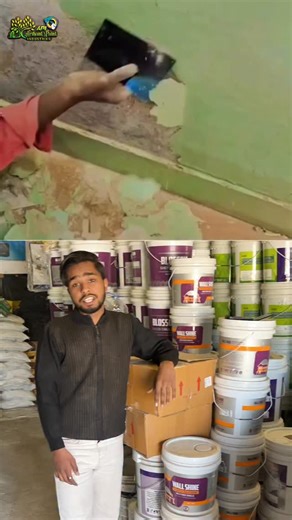 Diwar par hone wali **silan (dampness)** ka effective aur durable solution. Is process me **Hydraulic Chemical** ka use kiya gaya hai jo paani ke seepage ko rokta hai aur wall ko long-term protection deta hai. 🔧 Important Guidelines: • Chemical apply karne ke baad **paani ka contact na hone de** • **7–8 ghante tak proper curing / drying** zaroori hai • Best results ke liye correct application process follow kare Yeh method construction aur repair work dono ke liye highly recommended hai. — ## �