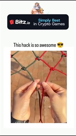 Global Reels on Instagram: "Japanese account focused on scary stories and mysteries, unexpectedly shares video tutorial demonstrating 8 quick knot-tying methods, such as the netting knot for nets and trucker's hitch for tensioning, amassing 1.5 million views in two days despite the thematic mismatch. The video uses close-up demonstrations with colored ropes on real-world objects like poles and hooks, overlaid with English knot names and Chinese subtitles, set to upbeat "Coconut" song audio, maki