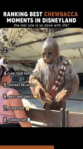 Best Chewbacca Moments In Disneyland #usa #starwars #disneyland