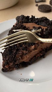 NO-BAKE Oreo Dirt Pie is about to be your favorite chocolate dessert! 🥧🍪 Sweet, creamy, and only takes 10 minutes to make! Ingredients ▢ 1 box (3.4 ounces) instant chocolate pudding mix ▢ 2 cups cold milk ▢ 1 teaspoon vanilla extract ▢ 1 container (8 ounces) Cool Whip ▢ 1 9” Oreo Pie crust ▢ 12 Oreos, crushed▢ gummy worms (optional) Instructions 1. Add the pudding mix to a large bowl. Add the cold milk and vanilla extract and whisk the pudding together until it is smooth and begins to thicken.