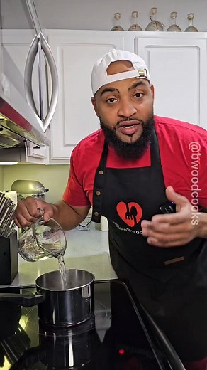 28K views · 745 reactions | I went to a restaurant recently, and the #grits were trash. How? Grits are too easy to mess up. Here's a grits recipe that's simple for anyone out there facing the same issue as that particular restaurant. I could put them out there, but nah 藍. Just remember 2 cups liquid 1 cup grits for the win. #viralreelsfb #food #breakfast #viralfood | Bryan Wood | Facebook