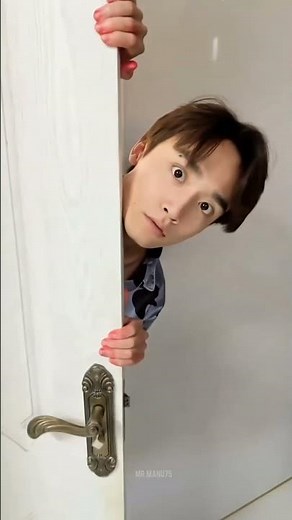 This is what happens when you hide !