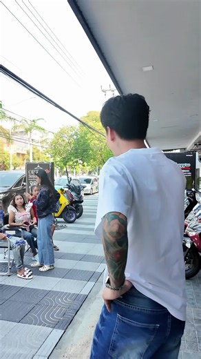 ซื้อ 2 ใบ ได้รถ 1 คัน…