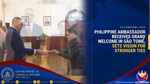 The Armed Forces of São Tomé and Príncipe’s marching band welcomed Philippine Ambassador Paul Raymund P. Cortes with a full ceremonial reception as he arrived at the Palácio do Povo on February 19 to present his credentials to Saõtomean President Carlos Manuel Vila Nova. Read full story 👉🏻 https://tinyurl.com/p4uabh4b #DFAForgingAhead | Department of Foreign Affairs, Republic of the Philippines
