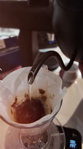 thecoffeedistrictt (@thecoffeedistrictt) - Why calibrate every day? ☕ Precision matters when it comes to crafting the perfect cup. Let’s talk about how daily calibration ensures consistency and quality in every espresso shot. 🛠️✨ #TheCoffeeDistrict #CoffeeIsForEveryone #BridgingTheGap #CDistrictPH #CoffeeTalksPH #EspressoPH