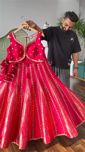 BL Fabric on Instagram: "Comment “pp” to get the product link instantly in your DMs. . . ♡ •••• ❍ㅤ••• ⎙ㅤ••⌲ ˡᶦᵏᵉ ᶜᵒᵐᵐᵉⁿᵗ ˢᵃᵛᵉ ˢʰᵃʳᵉ Mention in your story . . . . Beautiful Pink color Embroidery work Lehenga choli for Wedding Function . SHOP FROM OUR WEBSITE AND GET PREMIUM PRODUCT http://www.blfabric.com •Product Code : BL1667 •100% Assured Quality •COD Available •Easy Return & Exchange . . For More query Whatsapp on : +917433999837 .⁣ .⁣ .⁣ .⁣ #ethnic #lehengas #bollywood #lehengawedding #fashi