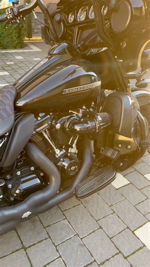 My HD Street Glide ⚫️😎 #hdfanclub #harleydavidsonlifestyle #harleydavidsonlife #HD | Salay Alex HD fanclub