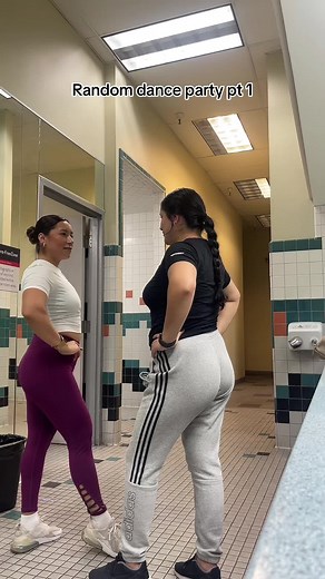 Hilarious Pantsing Prank on Friends! 😂