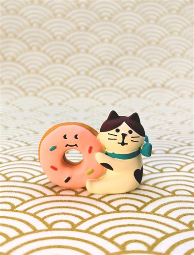 Kawaii Cat Donut Mini Figurine Japanese Cute Animal Collectible Small Desk Decor Japan Import - Etsy