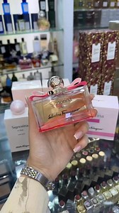 🌷 Signorina In Fiore – Salvatore Ferragamo 🌷Un parfum pétillant et féminin, qui célèbre la joie de vivre. | Parfumerie oran