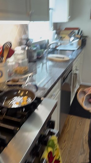 385K views · 10K reactions | Pasta with broccoli recipe. #italianrecipes #cooking #reels #food | Eva Sciarappa | Facebook