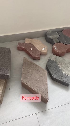 Conoce la variedad de bloques y adoquines que tenemos en #Carmelo‼️#Adoquines🔴Romboide🔴SF-Rima🔴Dorado🔴Loza 🔴Bombón🔴Sanjuanero🔴Soleado🔴Symetry🔴Tabloncillo🔴Keystone Garden Wall#Bloques🔴Split Face🔴 Flutted🔴 Face Block👉🏻Visita nuestro showroom en Toa Baja para más info.📱Llama al 787-251-9474#ConoceACarmelo #ConCarmeloResuelvo #CalidadIndiscutible #BloquesyAdoquines #BloquesCarmelo ##Construccion #HomeImprovement #Patios #Remodelacion #Keystone #KeystoneRetainingWall | Ecológica Carme