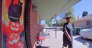 Thieves steal $200-worth of Halloween decorations from Aurora home