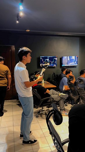 641 reactions · 25 shares |  FREE Forex Workshop Happening Now! We’re breaking down the fundamentals of Forex trading—live, real, and straight to the point!  If you’ve ever wanted to understand how the market moves and how traders make decisions, this is your chance! Knowledge is power, and today, we’re giving it for FREE! Stay tuned for more insights. Who’s joining the next session? #forextrading #flatcurveinstitution #forexeducation | Adrian Viray | Facebook