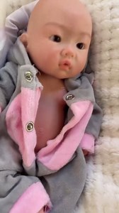 10 Inch Silicone Baby Doll, Can Open Mouth Lifelike Reborn Doll